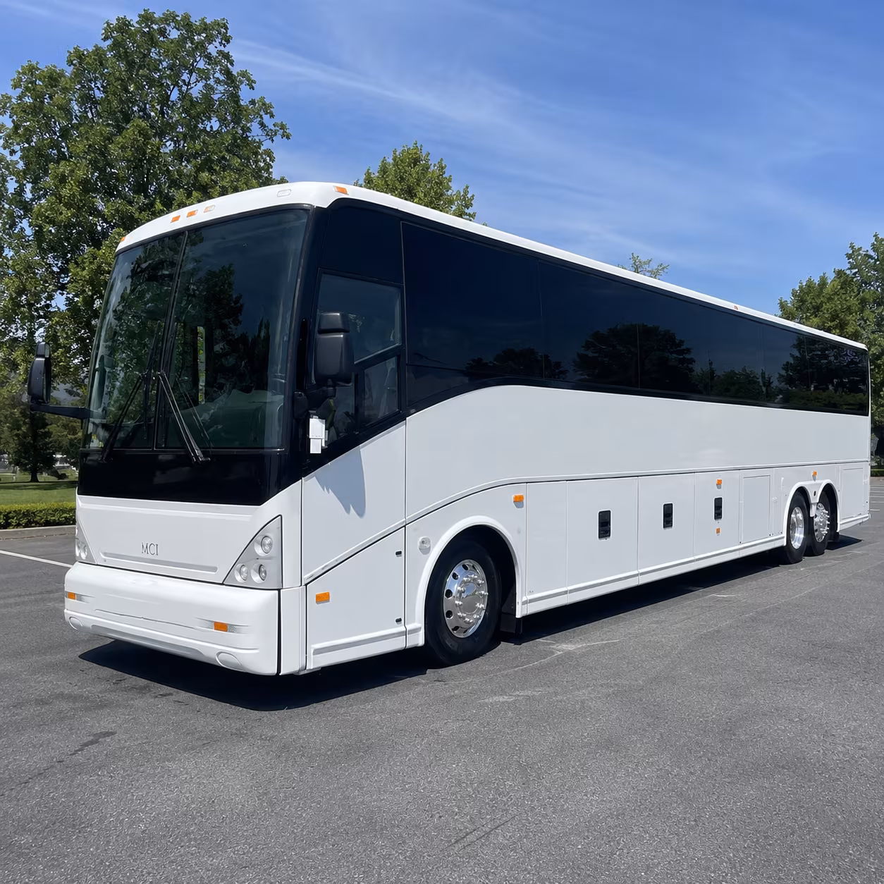 charter buses for corporate retreats and offsite meetings near arvada
