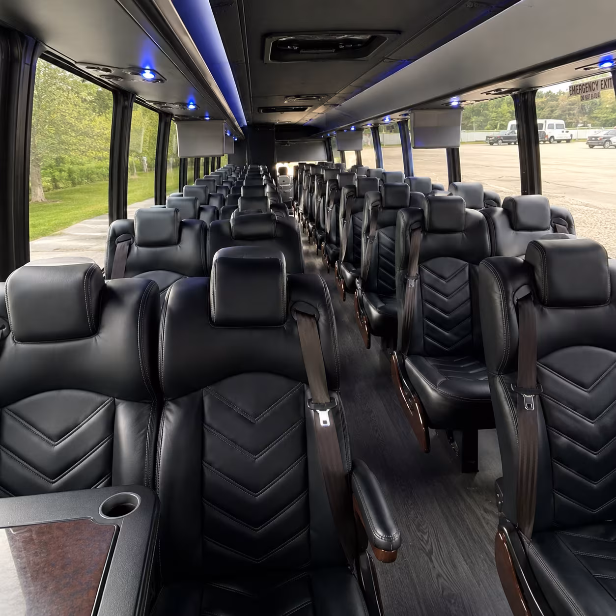 reserve transportation for your next wedding 3